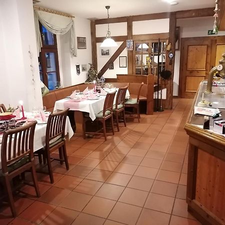 Landhotel Storchenkrug Ruhstadt Bagian luar foto