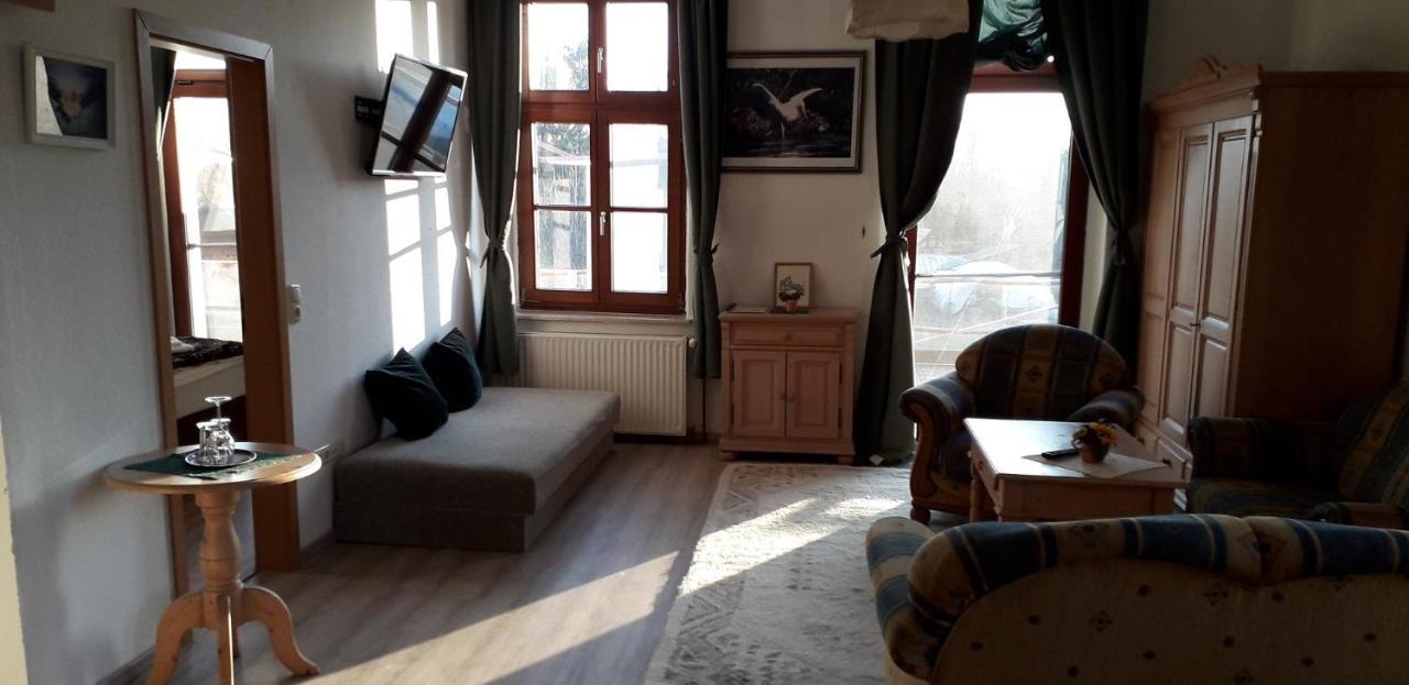 Landhotel Storchenkrug Ruhstadt Bagian luar foto