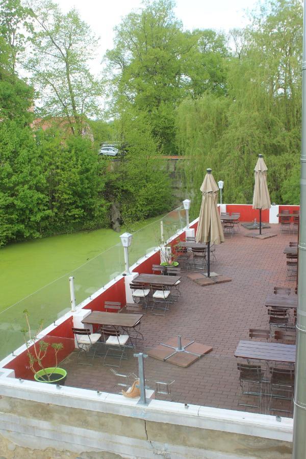 Landhotel Storchenkrug Ruhstadt Bagian luar foto